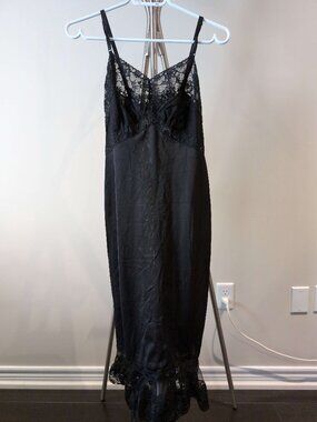 VINTAGE Barbara Lee Black Lace Slip Dress